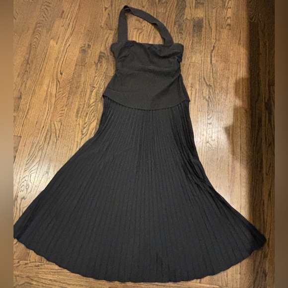 NWT ✨ Commense Women’s Choker Design Pleated Panel Dress- size large - Picture 2 of 7